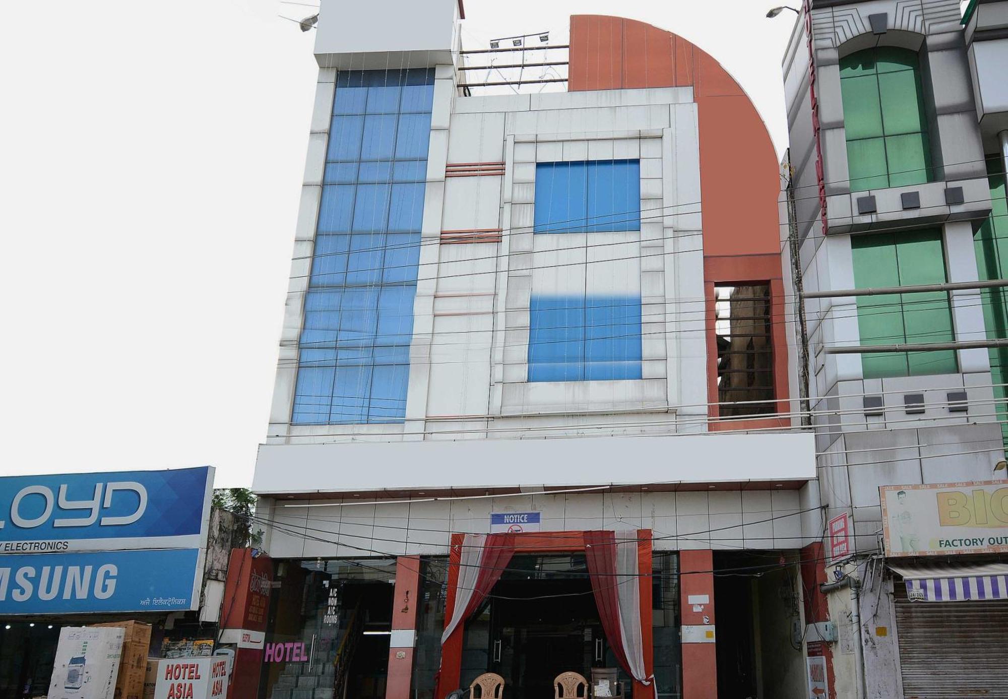 Hotel Asia Palace Pathānkot Εξωτερικό φωτογραφία