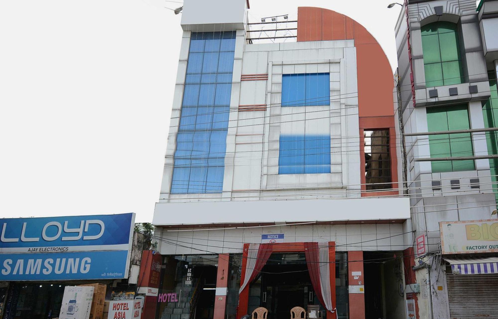 Hotel Asia Palace Pathānkot Εξωτερικό φωτογραφία