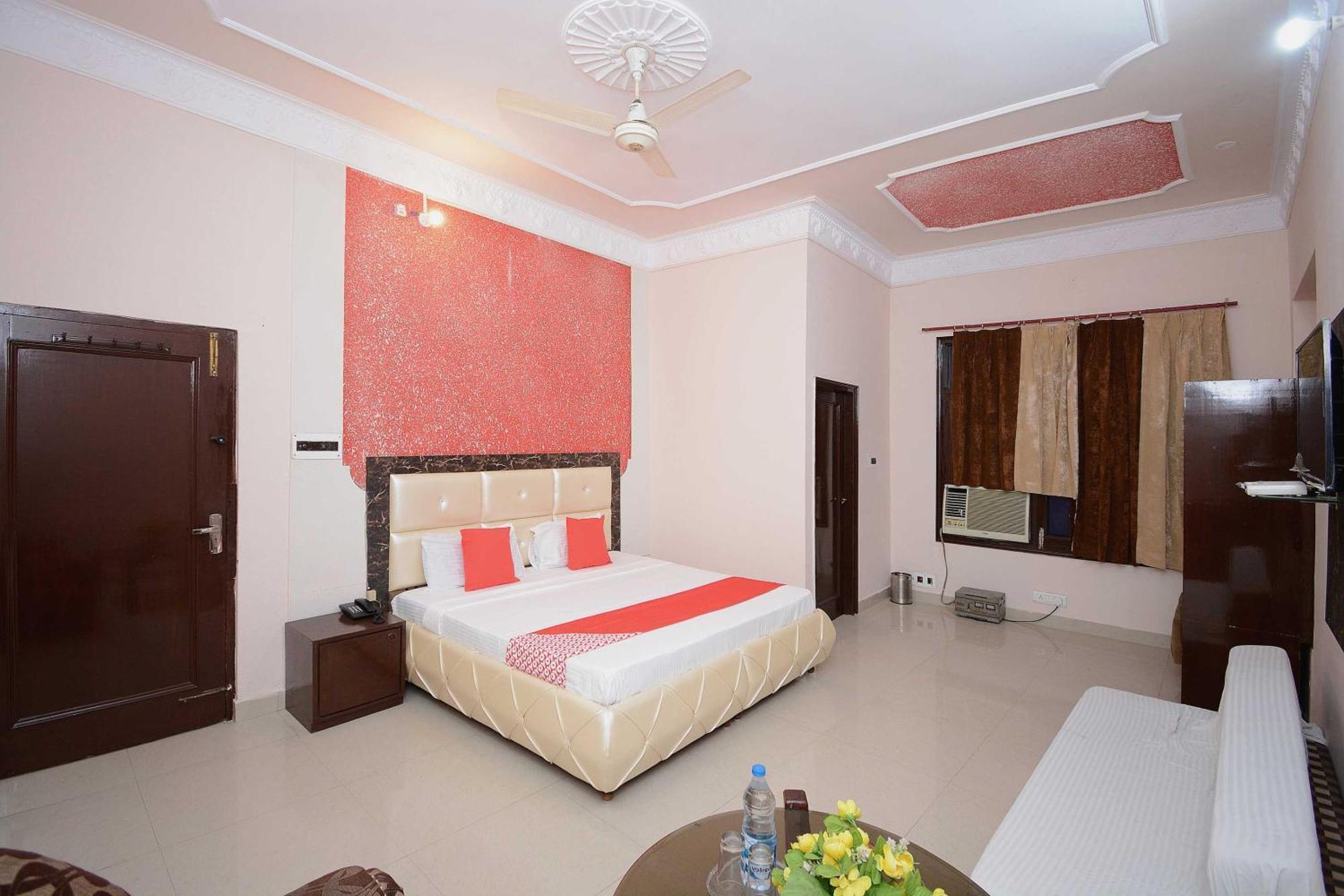 Hotel Asia Palace Pathānkot Εξωτερικό φωτογραφία
