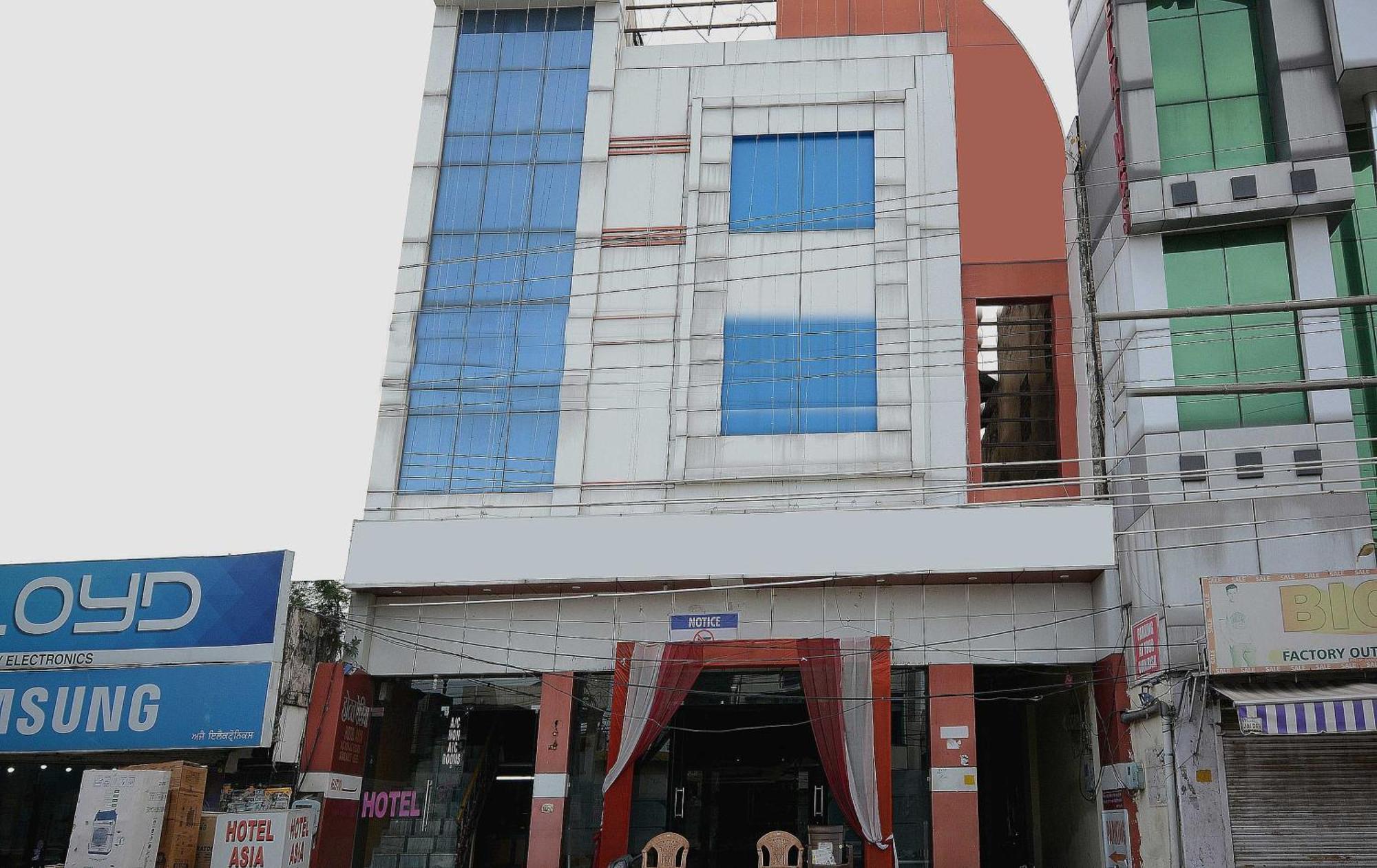 Hotel Asia Palace Pathānkot Εξωτερικό φωτογραφία