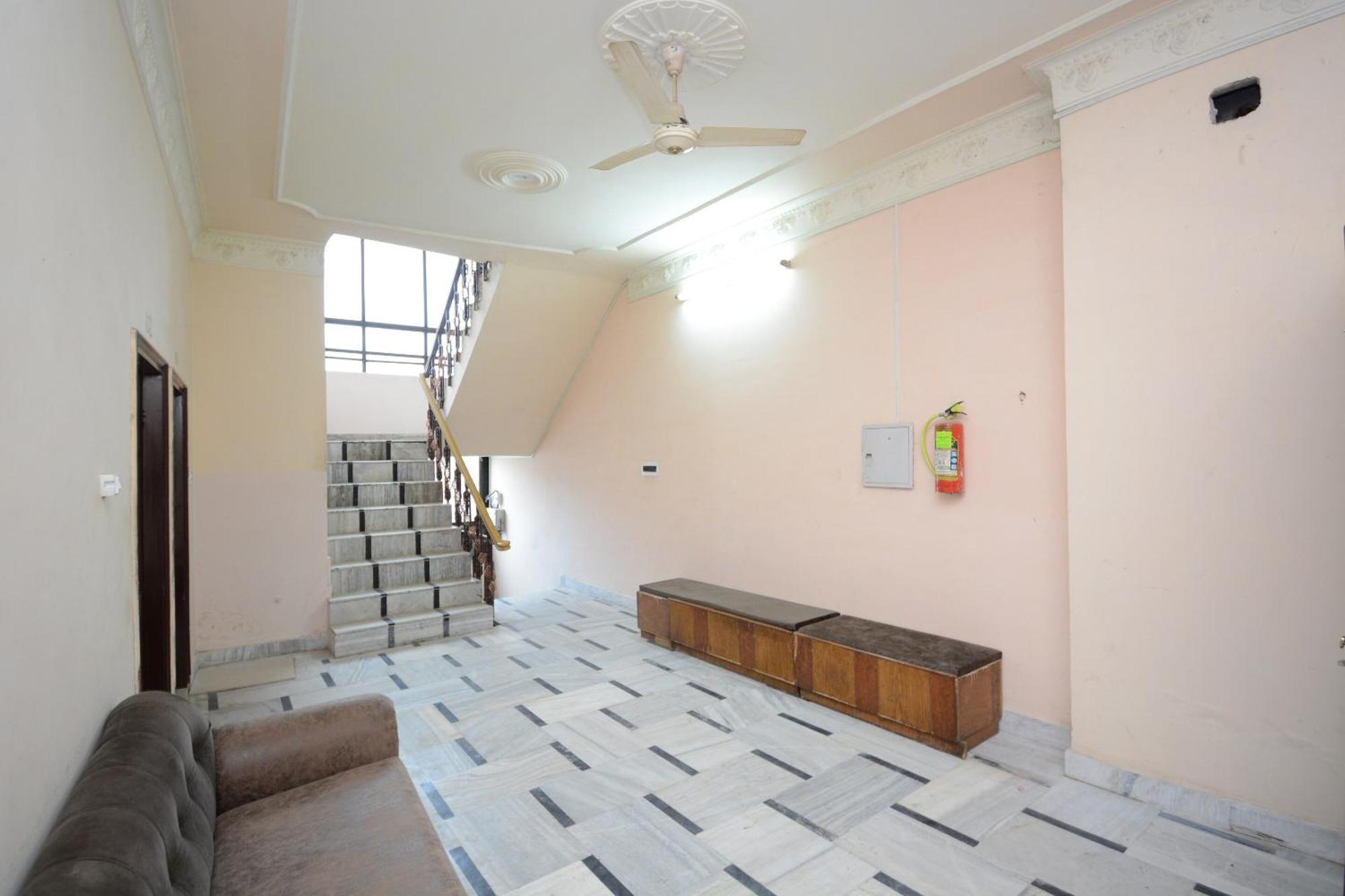 Hotel Asia Palace Pathānkot Εξωτερικό φωτογραφία